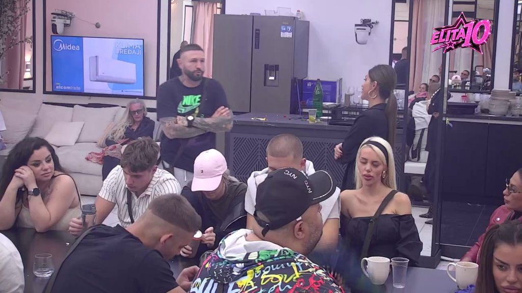 Mateja i Ša stali su u Carevu odbranu, smatraju da nije nužno pesmu koju je pevao posvetio Anđeli: Mislim da ima neku emociju! (VIDEO)