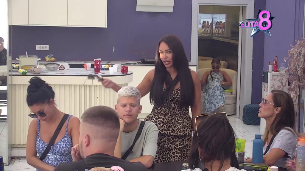 UPALILA MAŠINU NA 90 STEPENI! Anđela dala sve od sebe da opere Daču, a onda je Luka progovorio o raskidu s Aneli: Do sada su bile tri, a sad je ZVANIČNA TAČKA! (VIDEO)