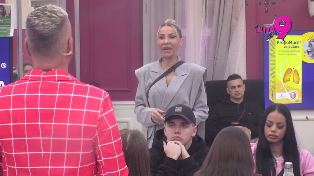 Žalim ga, ispada jadan: Aneli priznala da joj je teško da gleda kako Filip Car javno ismeva Alibabu zbog Maje! (VIDEO)