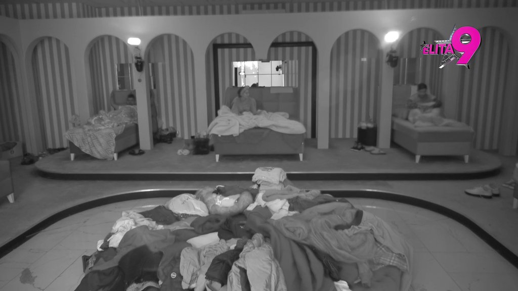 Sve gori u kući odabranih: Maja i Filip u novom okršaju, pljušte niski udarci! (VIDEO)