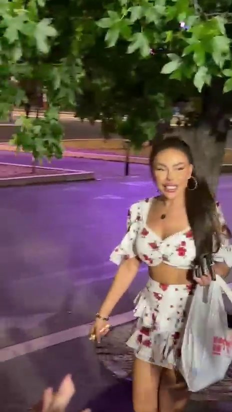 Biće žestoko u Narod pita?! Pogledajte kako je protekao prvi susret Kačavende i Sofije pred ulazak u studio (FOTO+VIDEO)