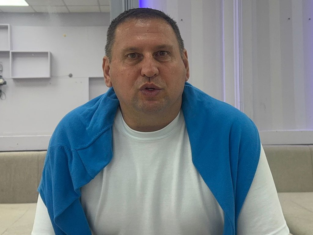 Mogao je neko da nastrada, drago mi je da je to rekao: Prvo oglašavanje Takija Marinkovića nakon Asminovog poziva da ga stave za svedoka u slučaju PALJENJA Marinkovićevih kola!