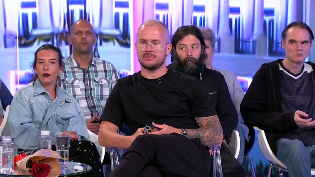 Otac deteta hoće DNK test, veće poniženje od ovoga nema: Matora obrisala patos sa Munjom i Stefani! Danijel pokušao na svaki način da zaštiti svoj obraz (VIDEO)