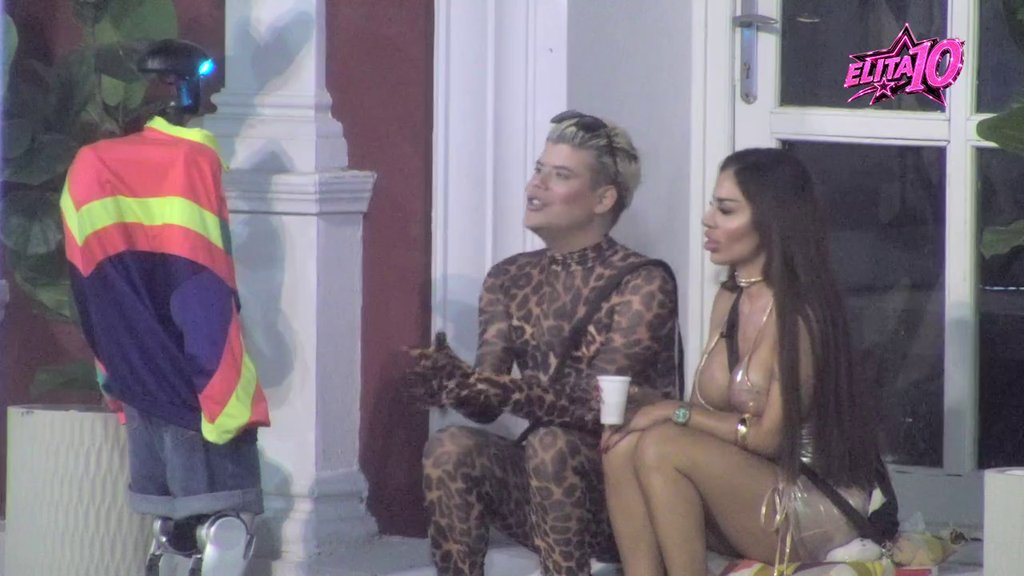 Iskompleksirana si i zato si se izoperisala: Sanja i Marko ne pronalaze zajednički jezik, pa osli žestoku paljbu! (VIDEO)