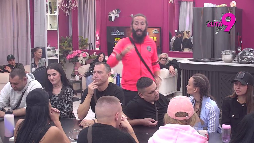 Tek će da pokaže pravo lice: Pop raskrinkao prljavu igru Aleksandre Jakšić! (VIDEO)