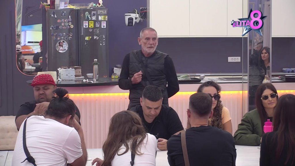 BOLJE BITI NEČIJI, NEGO NIČIJI: Anđela stavila Ivana na pijedestal kao najvećeg poltrona, Luka osuo drvlje i kamenje po Jordanki! (VIDEO)