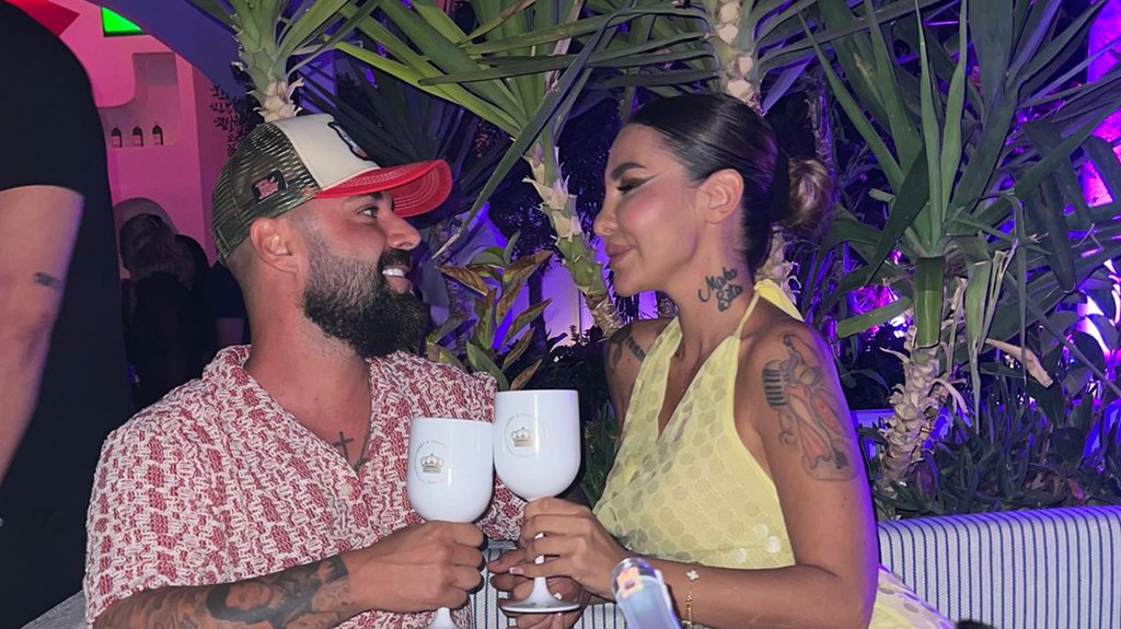 Baškare se za sve pare: Luka i Aneli odmaraju kao nikad, pogledajte kako uživaju na ležaljkama u moru! (VIDEO)