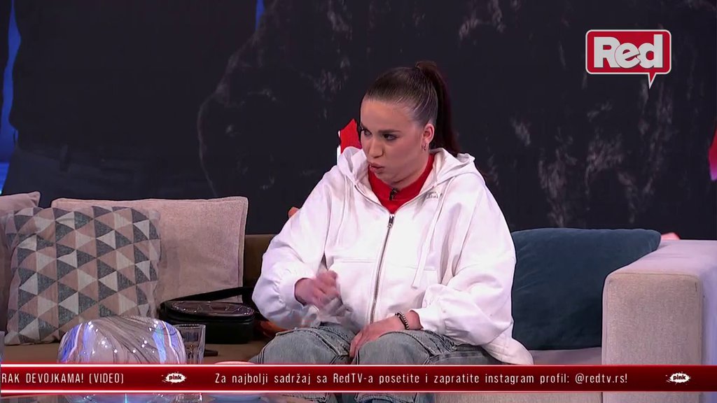 Cinkaroš i dupljak, koje kodekse ona ima?! Džordi obrisala patos s Kačavendom, pa priznala: Asmin je moj tip, VOLIM GA (VIDEO)