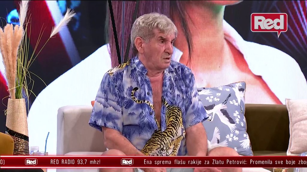 SUDAR TITANA: Gastozov prijetelj žestoko opleo po Anđeli, pa mu kum Ivana Marinkovića žestoko odbrusio i stao na stranu Đuričićeve! Raspravom zastresli studio! (VIDEO)