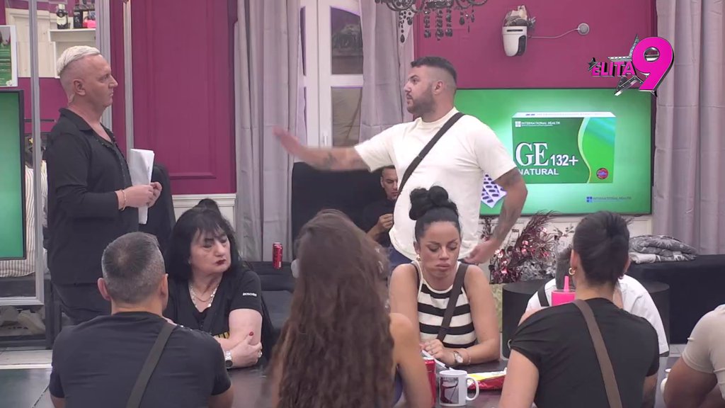 NIJE SMELA DA DEMANTUJE SINA I SNAJKU, NE PLAŠIM JE SE! Asmin i Marinković udružili snage, pa demolirali Situ argumentima: Ona je tastatura mafija (VIDEO)