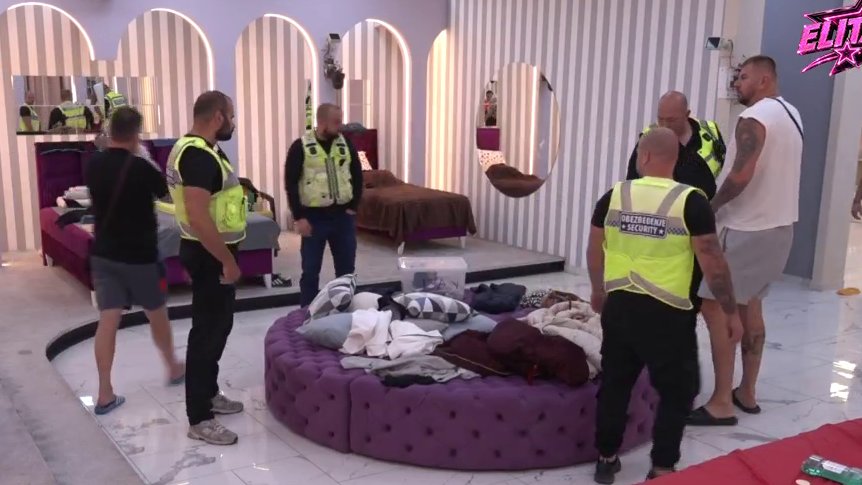 Obezbeđenje dojurilo u Elitu! Janjuš i Ivan Marinković u novom klinču, trese se sve (VIDEO)
