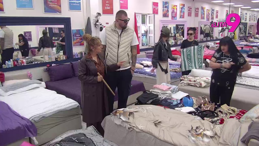 DOSTA JE BILO: Mama Džehva rešila da sazove hitan higijenski sastanak, učesnici se više neće IZLEŽAVATI! (VIDEO)