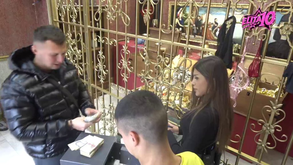 Klupko se odmotava: Karić založio stvar koja povezuje njega i Anđelu, pa progovorio o njihovoj konekciji! (VIDEO)