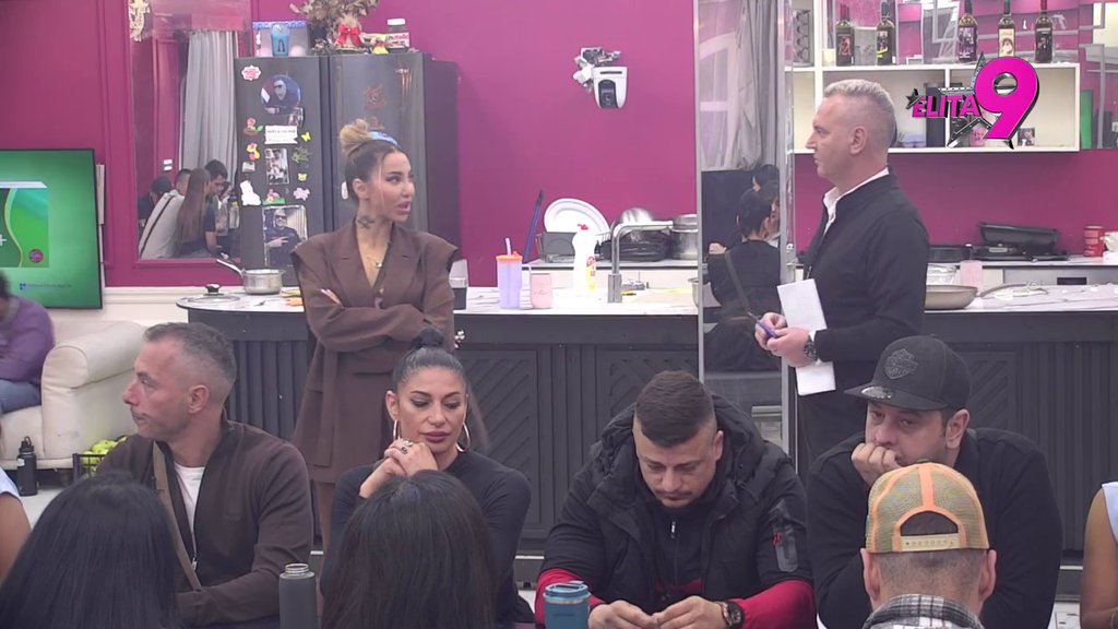 Ponovo želi DNK test: Alibaba priznao da i dalje ima crv sumnje da Nora nije njegova ćerka, Aneli poludela! (VIDEO)