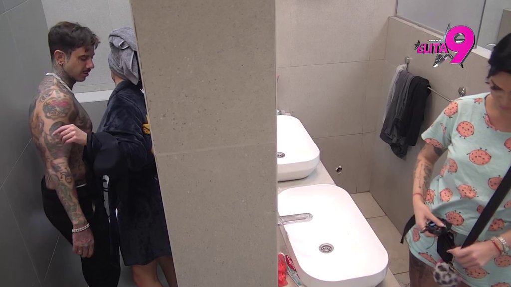 Nova na listi utorak devojaka: Maja se poljubila sa Filipom, mislili su da se ovo neće videti! (VIDEO)