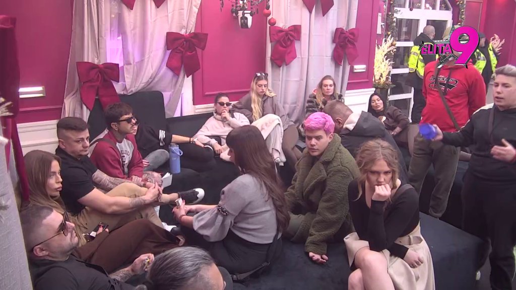 Dobićeš da čistiš kante: Filipu pala roletna, žestoko zaratio sa Urošem Stanićem i za sve okrivio Boru! (VIDEO)