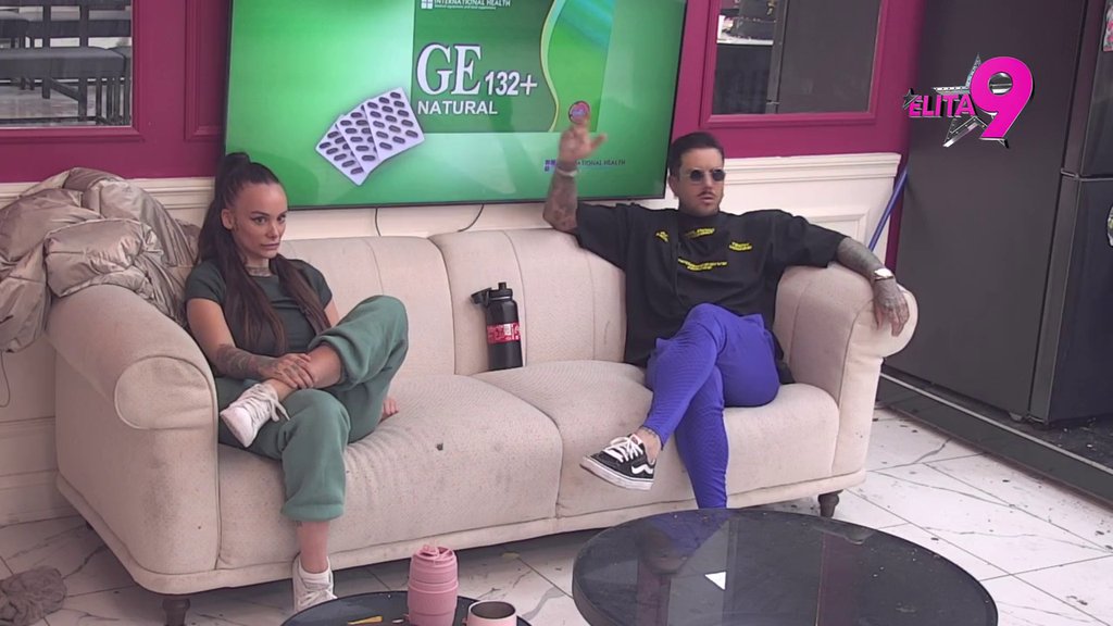 Zbog ovoga mi se ne ulazi u vezu... Filip otkrio Teodori šta ga koči da odu korak dalje (VIDEO)