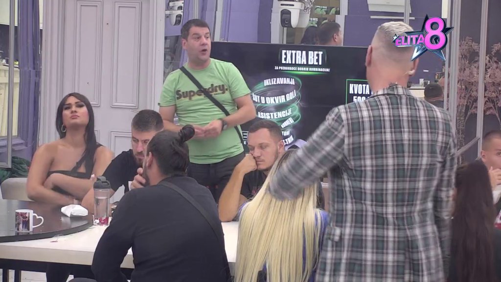 Izgorela od ljubomore: Sofija u par poteza razbucala odnos Anđele i Gastoza, ona pukla i ponovo mu dala ŠUT-KARTU! (VIDEO)