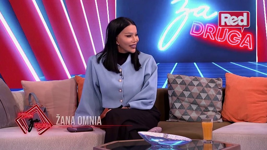 Stanija glumi Anelinu DOBROČINITELJKU, ušla je da finansijski naplati vezu sa Asminom! Žana RASPALILA VREĐALICU: Dobrojevićkina džukela se odvezala i otišla kod Maje! (VIDEO)