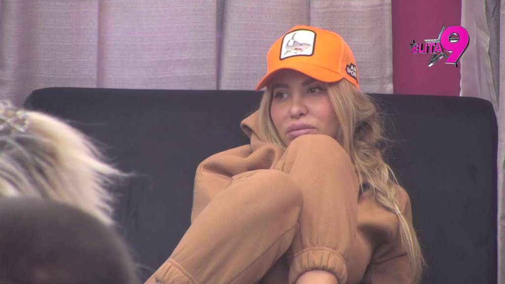 IMAŠ MRŽNJU PREMA OVOM MOMKU! Ivan najavio SUNOVRAT Aneli Ahmić, ona povilenela! (VIDEO)