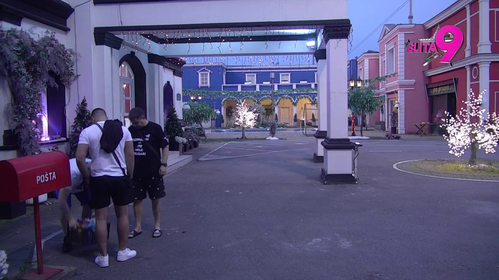 Oduševio ih: Veliki šef poslao učesnicima nagradu nakon Mićine Igre istine (VIDEO)