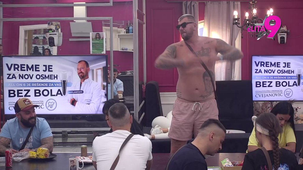 Au, kakav udar na Milenu Kačavendu: Janjuš je žestoko isponižavao, ona ostala nema! (VIDEO)