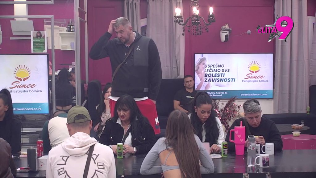 NIKADA U ŽIVOTU SE NEĆU POMIRITI SA NJOM! Maja i Stanija progovorile o mogućem prijateljstvu! (VIDEO)