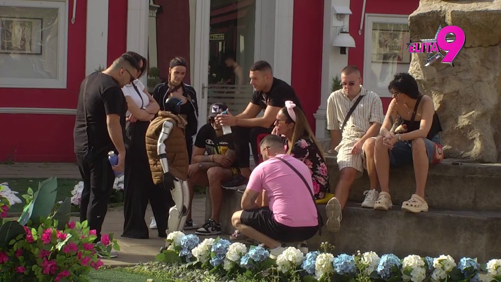 Ovo je bilo nisko: Alibaba pokušao da ponizi Kačavendu, Toša ga s pola snage zakucao za dno (VIDEO)
