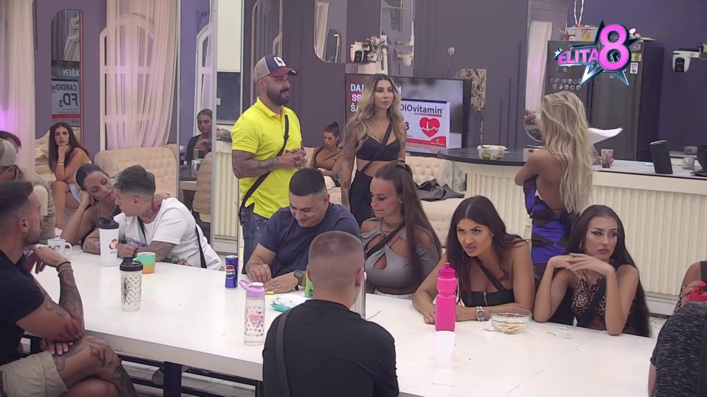 Sad je sve jasno: Aneli shvatila da Luka želi Sandru, čeka se samo njen prvi korak! (VIDEO)