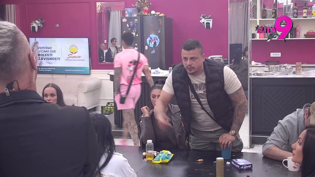 Teodora i Terza tajno flertuju? Ivan obelodanio sve detalje, takmičari sve sigurniji da Bebici rade iza leđa! (VIDEO)