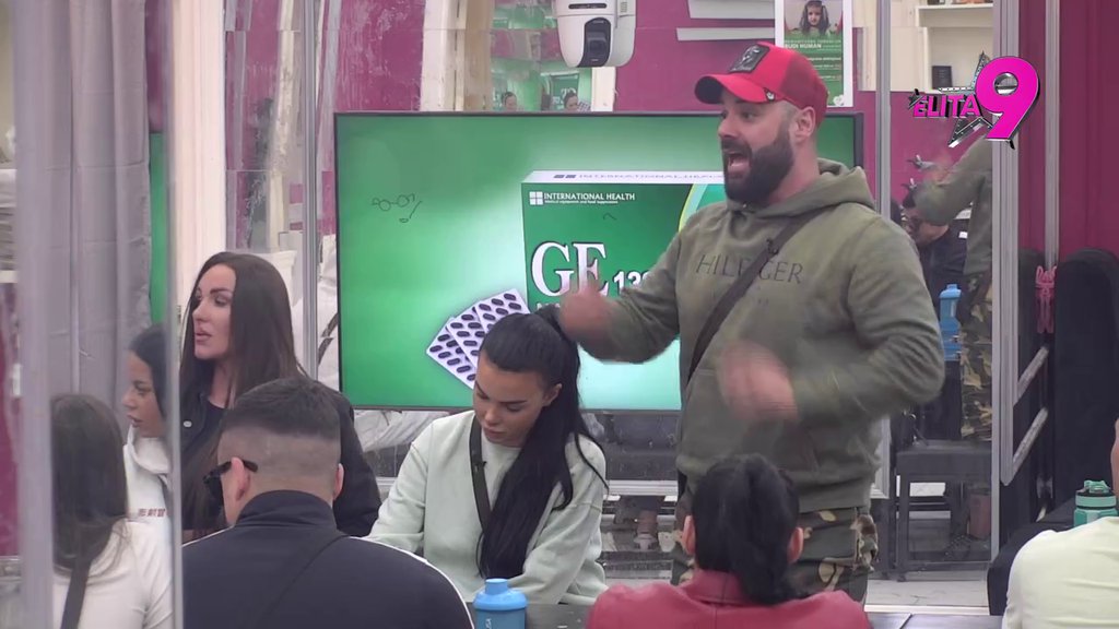 Loži nas haos: Budući roditelji Anita i Luka priznali da vole ludilo, ovakav odnos će im sigurno doneti dobro! (VIDEO)