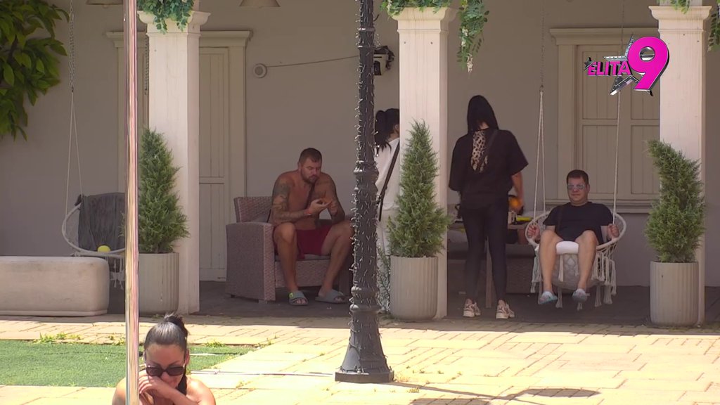 OBORILA NOVI REKORD! Janjuš i Ivan isprozivali Saru zbog svih ljubavnih odnosa: Niko nije imao četiri veze u jednoj sezoni! (VIDEO)