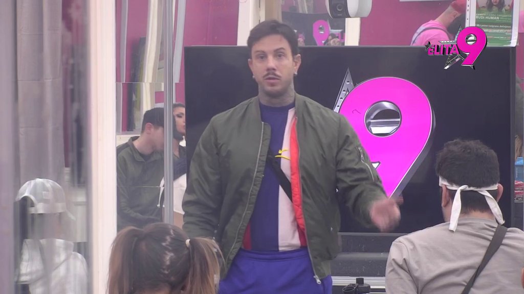 Alibaba već postaje naporan: Upalio centrifugu da opere Maju Marinković i Filipa nagazio najstrašnije, Mića skočio kao oparen! (VIDEO)