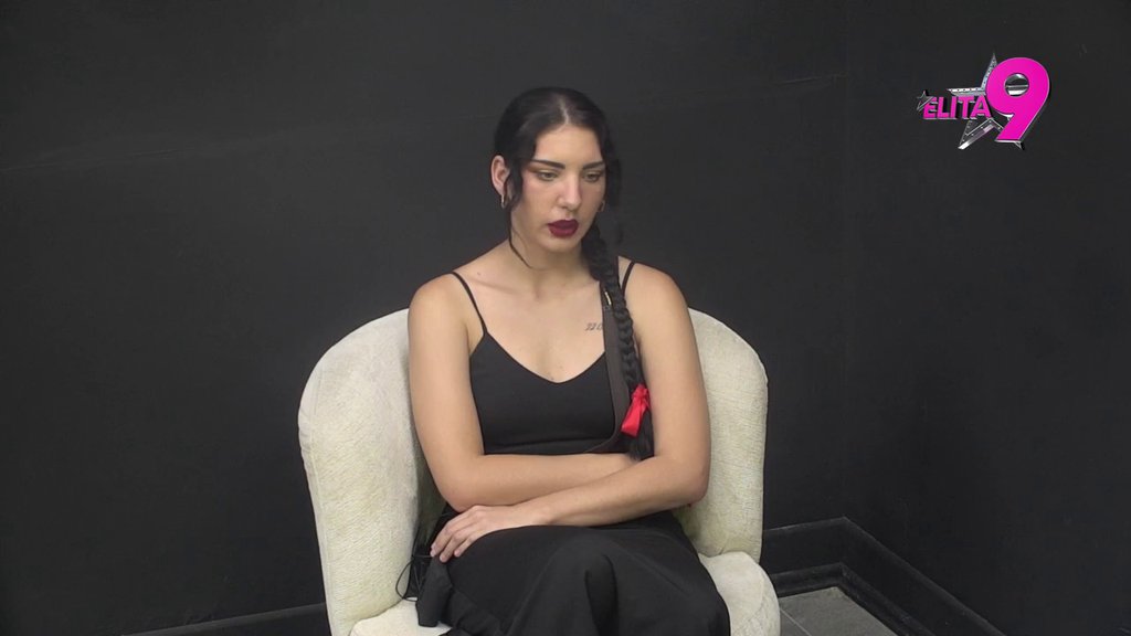 Pozvala ga je da bi narod rekao BRAVO ANELI, SVAKA ČAST: Hana urnisala Neriovu tetku, pa progovorila o selidbi i TUŽBAMA (VIDEO)