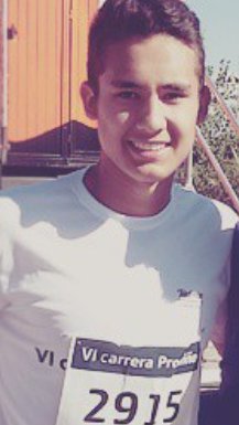 RANI RADOVI MURATA ASLYGUZINA! Isplivale njegove slike iz mladosti, izvajano telo u prvom planu! Da li biste ga prepoznali?! (FOTO)