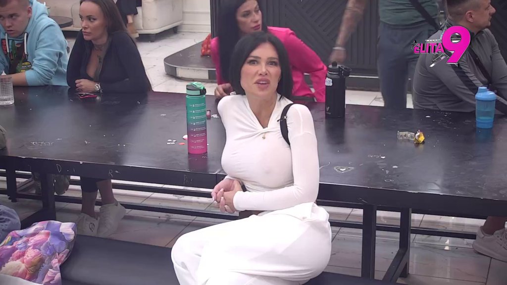 DRAMA BEZ KRAJA! Maja progovorila o Staniji i porodičnim temama, stanija joj brutalno uzvratila: Razvlačili su te za džabe ovde osam godina! (VIDEO)