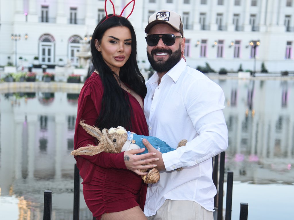 Njih dvoje, plus još jedno! Luka i trudna Anita u duhu praznika i ljubavi pozirali za vaskršnji editorijal portala Pink.rs, ne kriju sreću zbog njenog drugog stanja (FOTO)