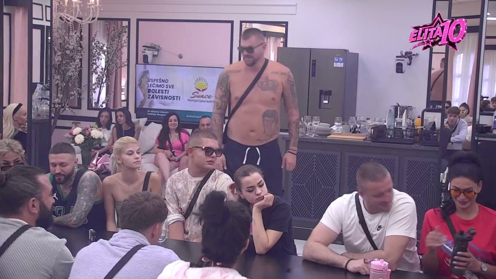 Janjuš želi da im Bebi Dol kroji sudbinu, ona ŠOKIRANA! Nije znala šta da kaže (VIDEO)