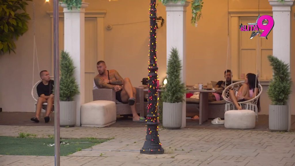 STANIJA DALA KORPU BIVŠEM DEČKU SANDRE AFRIKE! Fudbaler nije imao prođu, a kad čujete koji poznati muškarci su joj se udvarali, PAŠĆE VAM VILICA! (VIDEO)