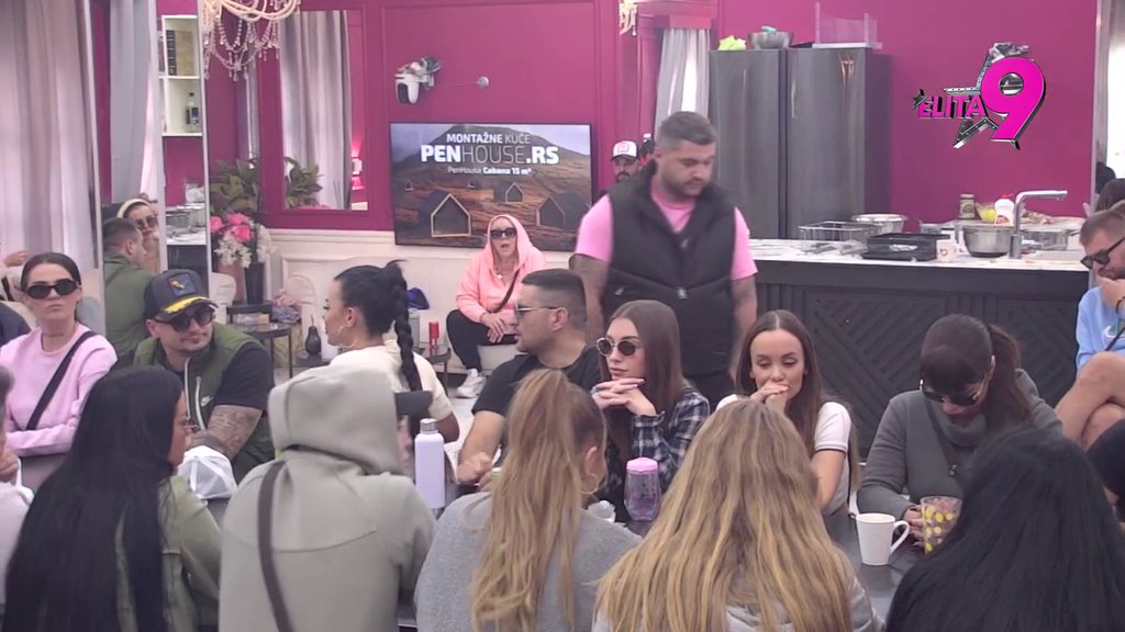 JEDVA DOČEKAO: Asmin uputio pozdrav Baji, pa Dača potkačio Luku i Aneli! (VIDEO)