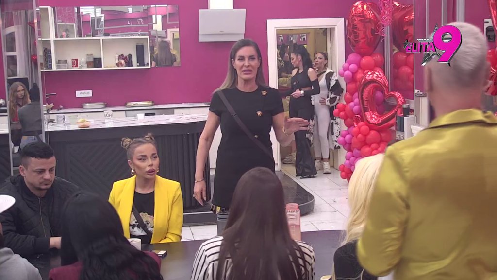 NE MOŽE OČIMA DA TE GLEDA, TI SI... Kačavenda raskirnkala Maju, ubeđena da je zaljubljena u Filipa pa joj je Boginja trn u oku (VIDEO)