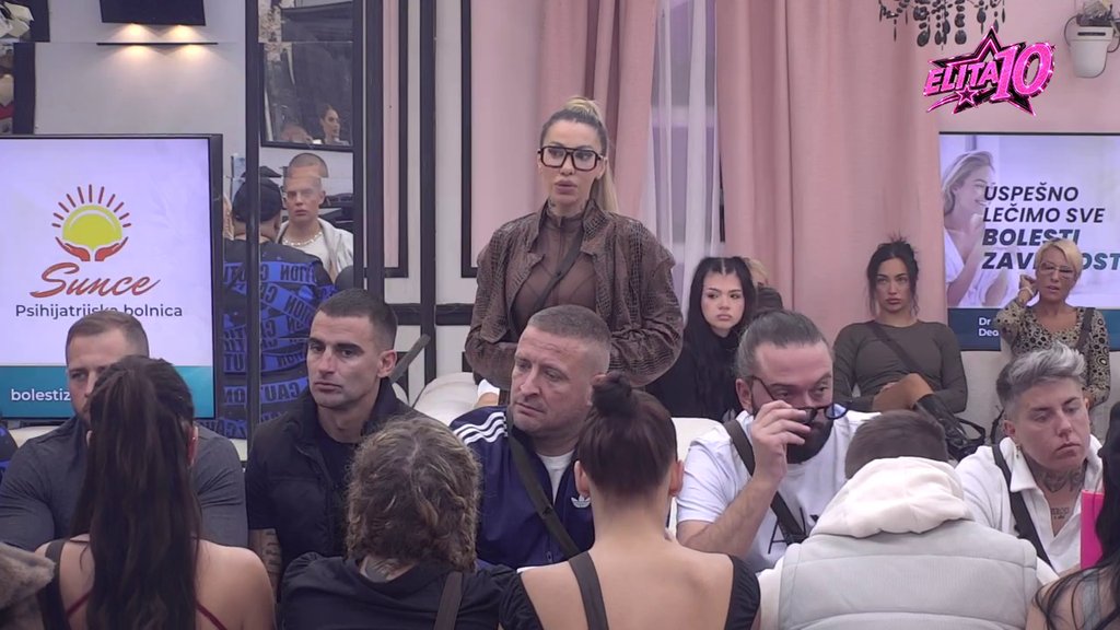 Ori se Bela kuća! Gori rat Anđele i Aneli, pljušte prozivke kao nikada: Možda bi ti volela da ovde sediš, ali ne možeš (VIDEO)