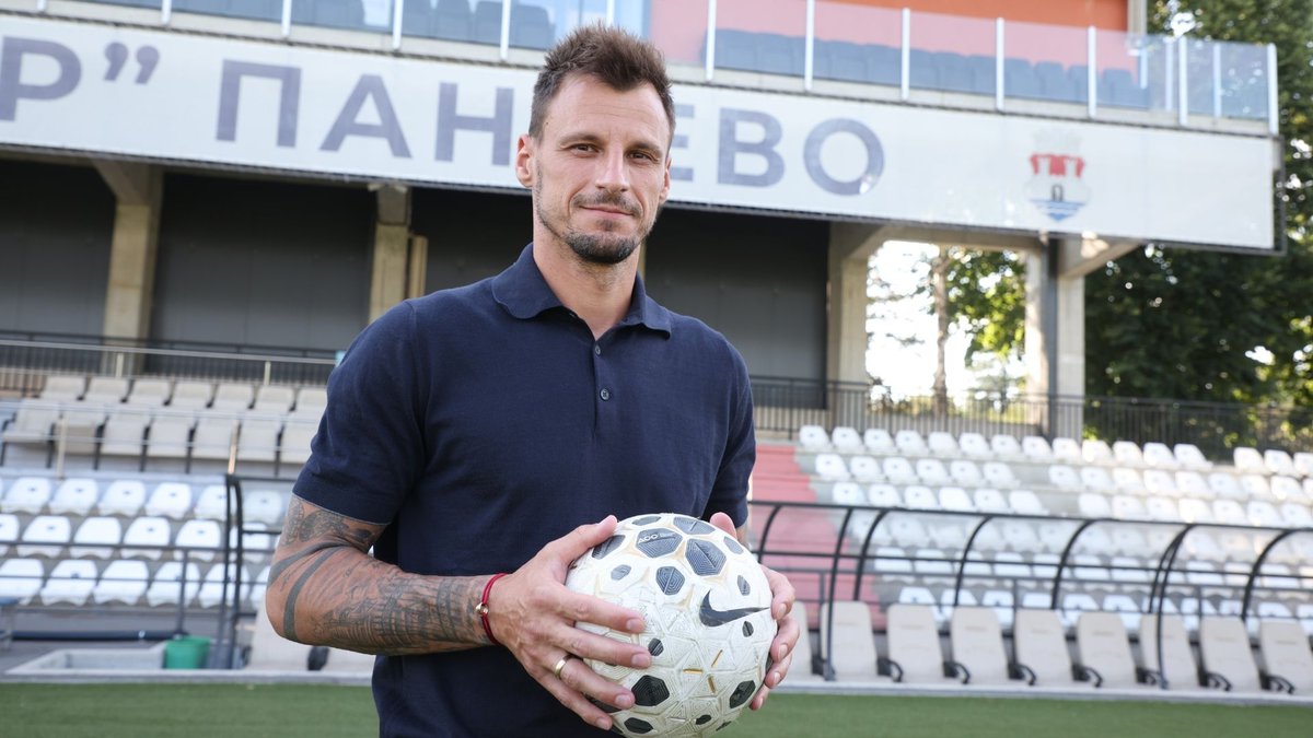 POPOVIĆ PRODUŽIO UGOVOR SA ŽELEZNIČAROM: U Pančevu smo postali porodica, a porodica se voli i poštuje