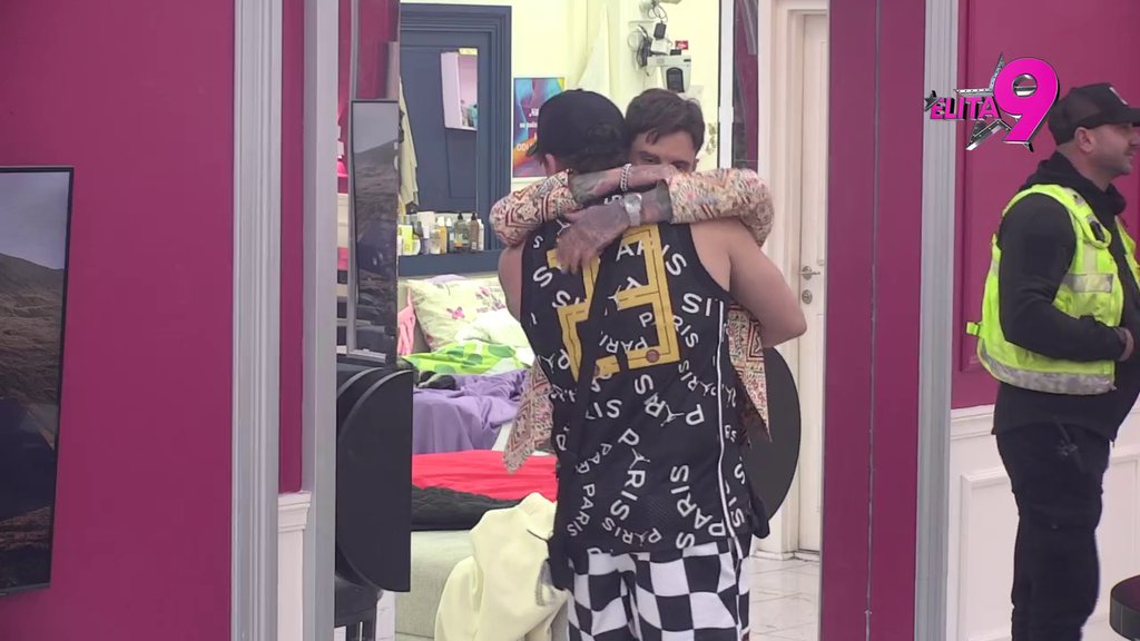 Nemoj da mi se obraćaš, ona te navlači: Terza očitao brutalnu lekciju Filipu zbog vaćarenja sa Majom! (VIDEO)