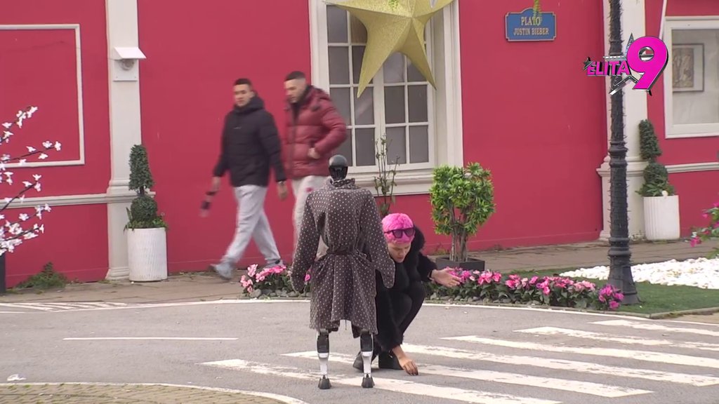 Popodnevno tračarenje! Uroš jedva dočekao da ima sagovornika, zajedno sa Tošom pretresao goruće teme: Aneli i Asmin prvi na udaru (VIDEO)