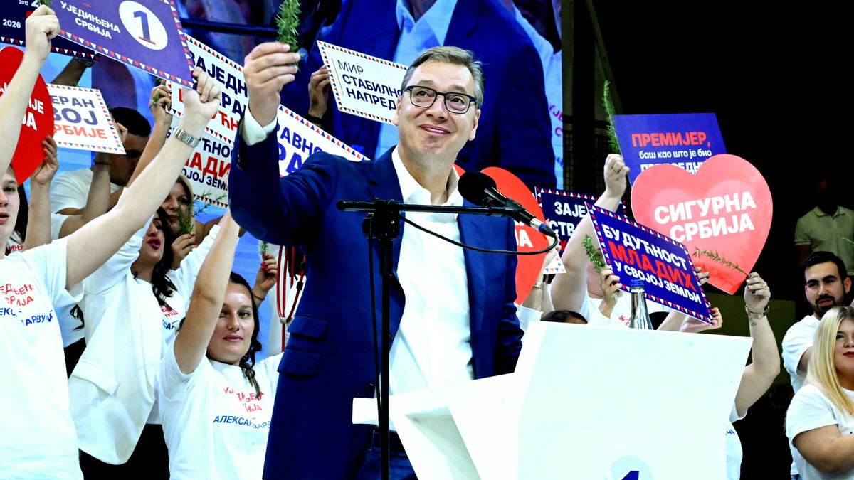 'POBEDIĆEMO U NOVOM SADU' Vučić otkrio podatke istraživanja: Očekujem preko 4 MILIONA birača na IZBORIMA - Razlika je tolika da može da ih spase samo da MENE NEMA