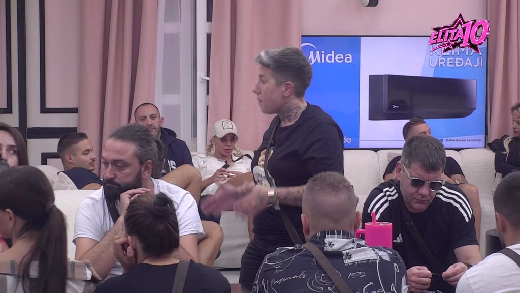 PLJUŠTE UVREDE: Marko doživeo pomračenje zbog Sanje, preko ovoga ne prelazi (VIDEO)