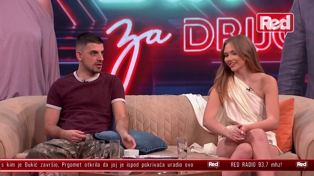 Ne bih mogla da ga predstavim kod oca: Bivša rijaliti učesnica bez pardona progovorila o Đukićevom odnosu sa Laurom (VIDEO)