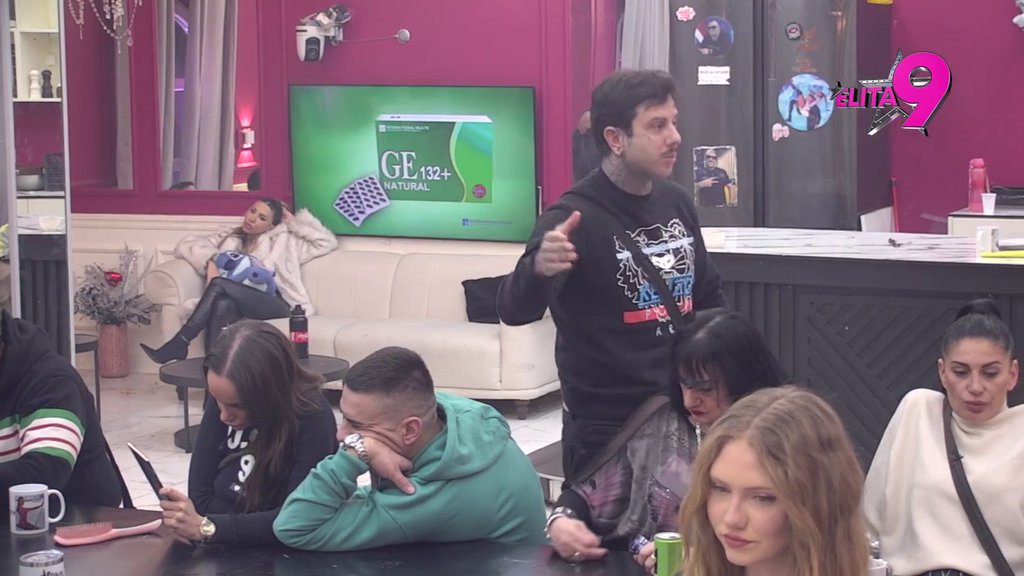 Njihov odnos sve intrigira: Filip priznao zbog čega ne želi da bude sa Boginjom, Teodora je uporedila sa Anđelom Đuričić, a Janjuš otkrio na čemu Tanja mora da bude zahvalna Đukiću (VIDEO)