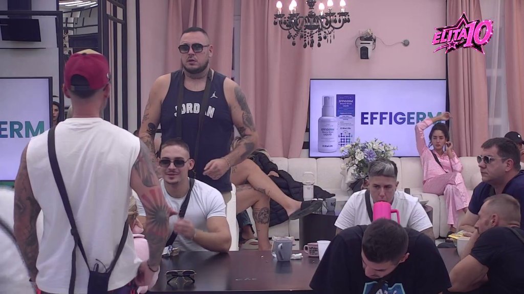NOVI RAT KVRŽICA I KOŽICA! Mateja pokušao da iskarikira Cara, pa dobio povratnu za koju se nije nadao, u sukob se umešao i Karić (VIDEO)